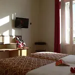 Moderne 호텔 아라스