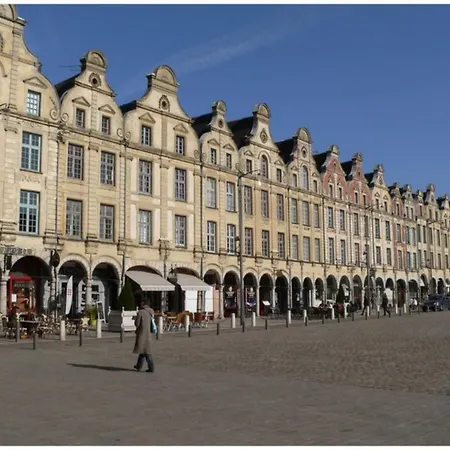 Moderne 3* Arras