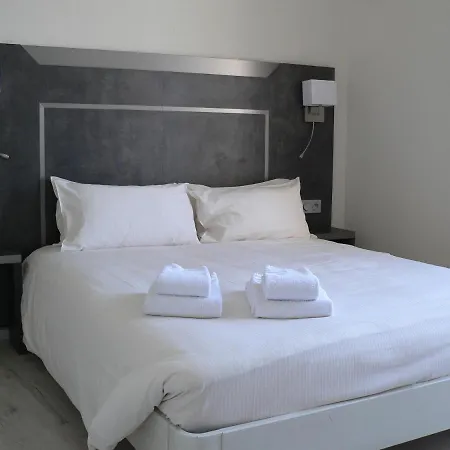 Hotel Moderne La Malène