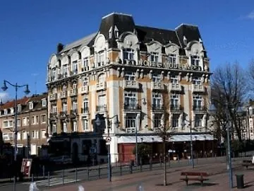 Moderne 3* La Malène